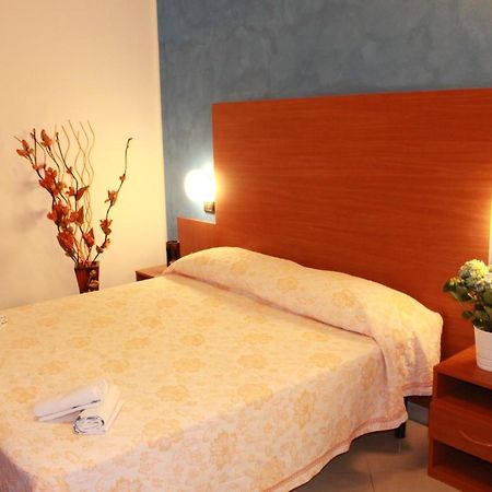Hotel Nettuno Montecatini Terme Kültér fotó