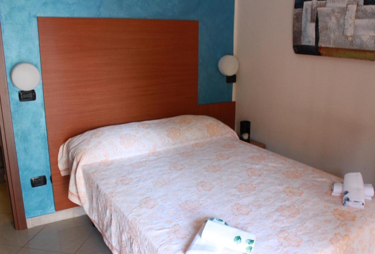 Hotel Nettuno Montecatini Terme Kültér fotó