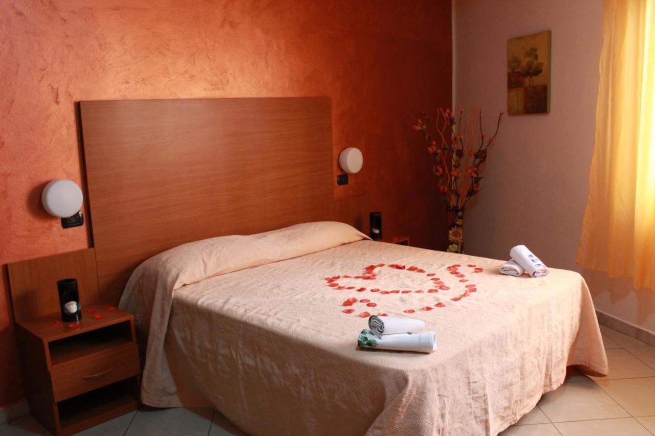 Hotel Nettuno Montecatini Terme Kültér fotó